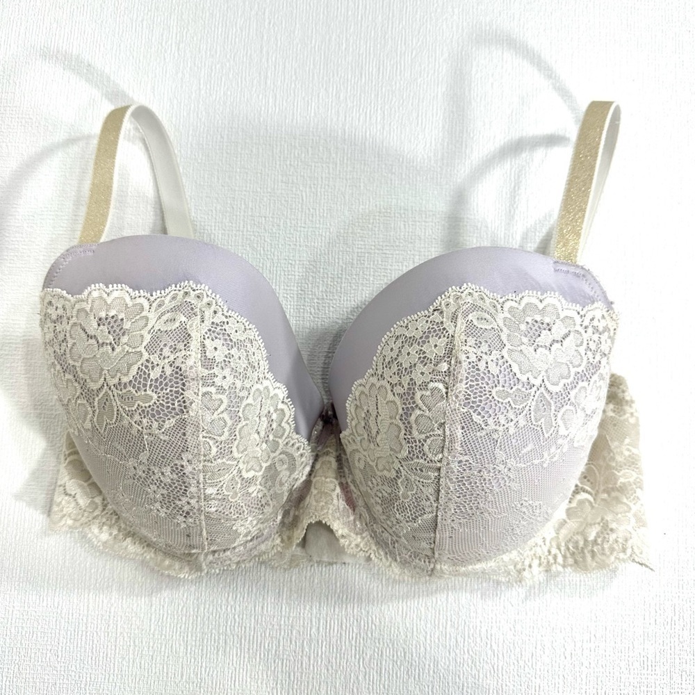Victoria’s Secret lace ivory purple size 36DD
